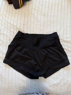 lululemon black shorts